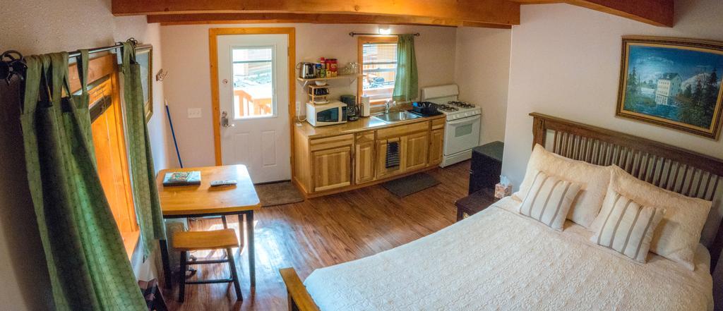 Talkeetna Love-Lee Cabins Hotell Eksteriør bilde